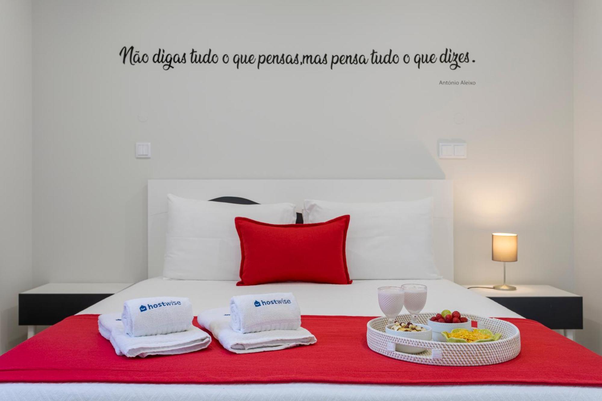 Spacious Villa Pool & Douro View By Host Wise Santa Marinha do Zêzere Zimmer foto
