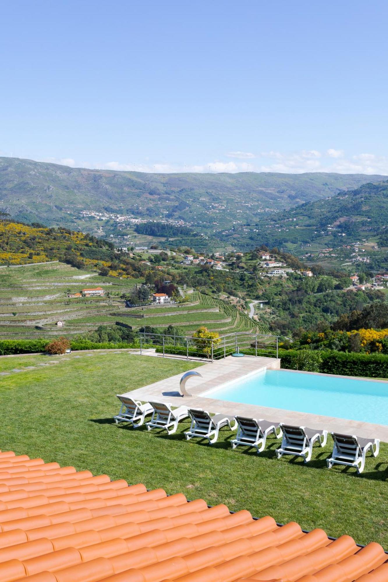 Spacious Villa Pool & Douro View By Host Wise Santa Marinha do Zêzere Exterior foto