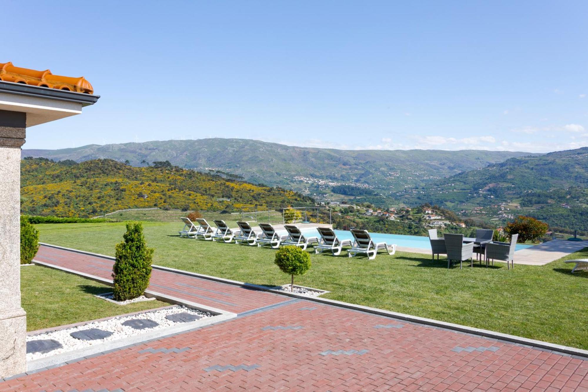 Spacious Villa Pool & Douro View By Host Wise Santa Marinha do Zêzere Exterior foto